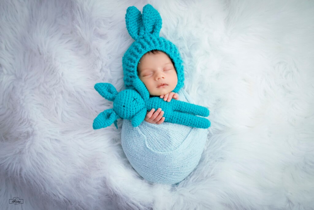Newborn Fur With Blue Wrapping Setup127